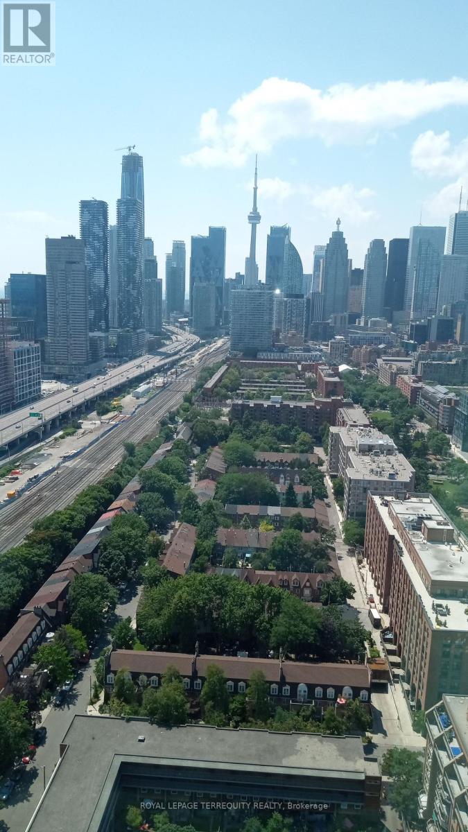 #3304 35 PARLIAMENT STREET - 30