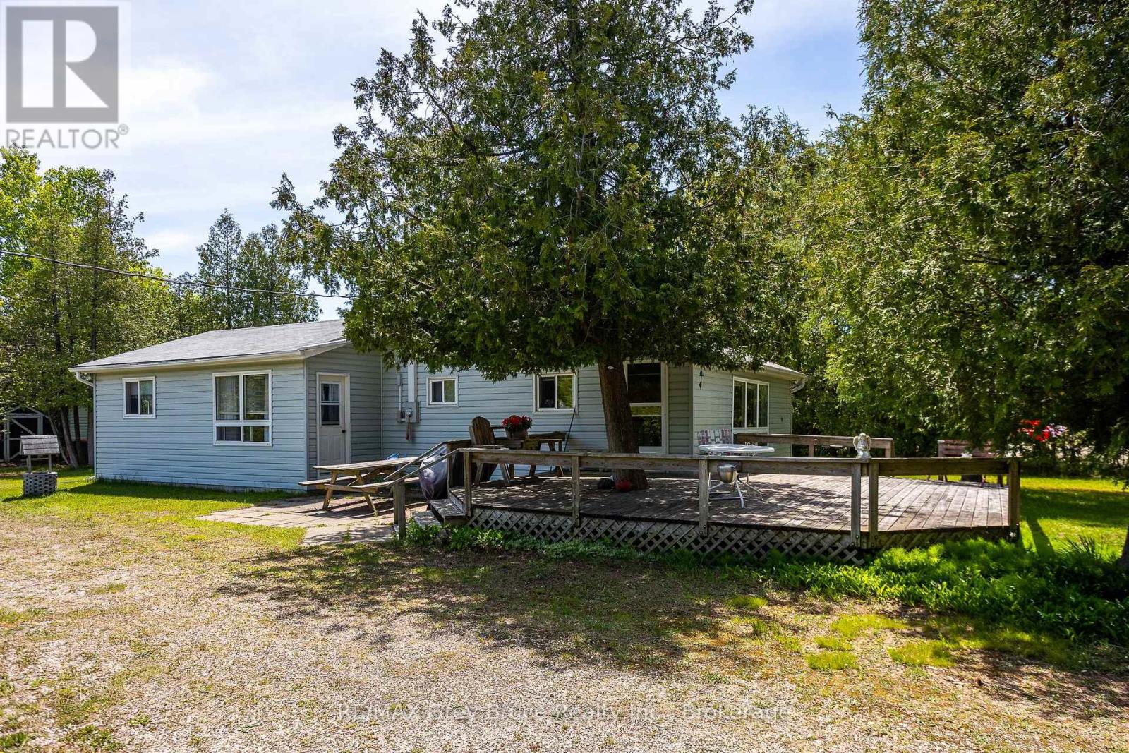 181 WOODLAND CIRCLE - 3