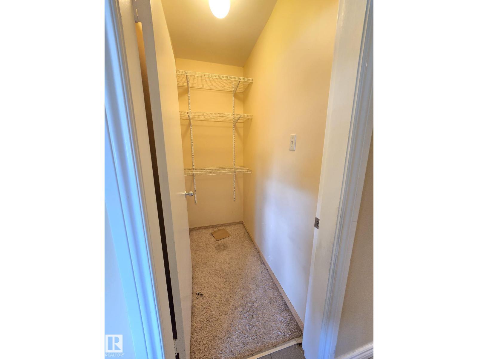9616 63 AV NW - 8