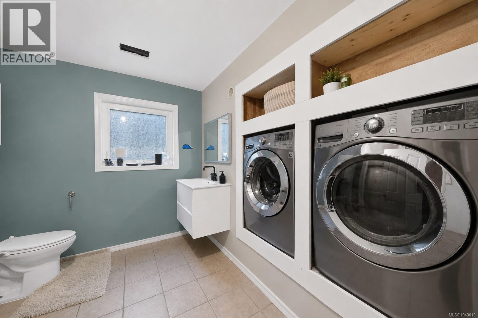 2400 Ravenhill Rd - 24
