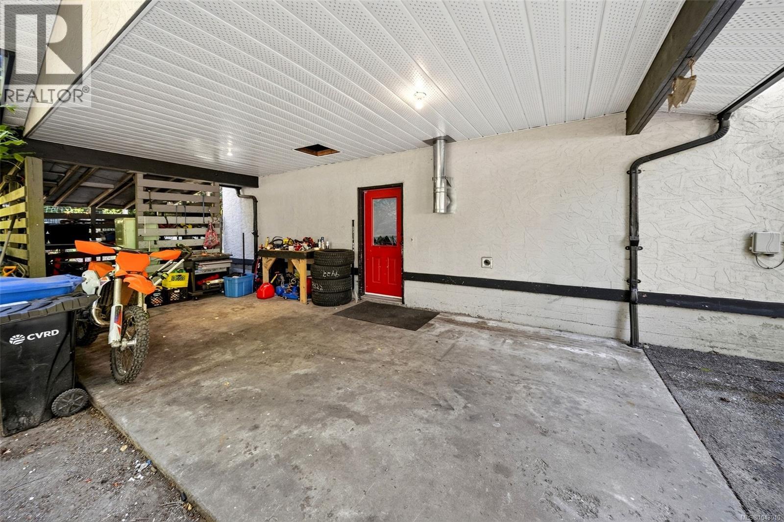 2400 Ravenhill Rd - 27