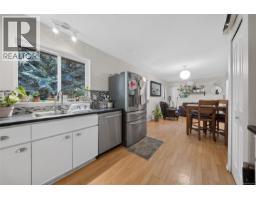 2400 Ravenhill Rd, Shawnigan Lake, BC V0R2W0 Photo 12