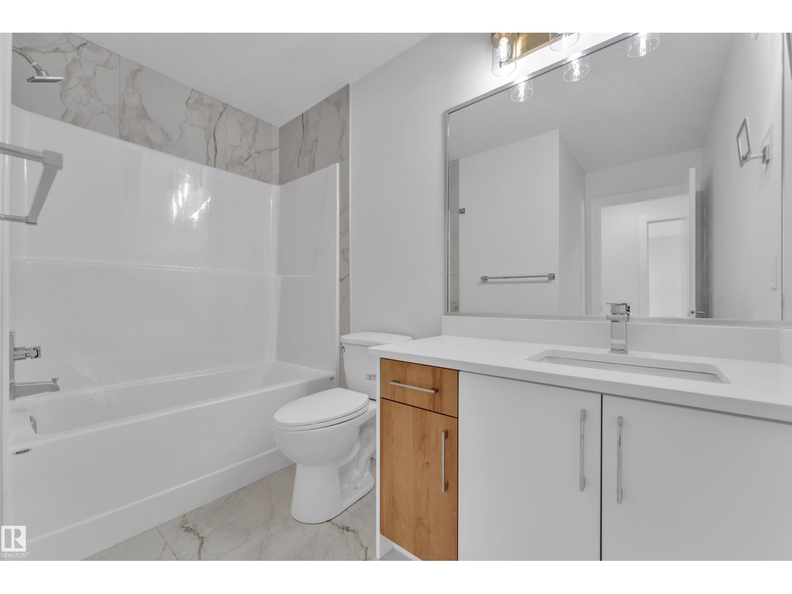 379 Linden LO - 30