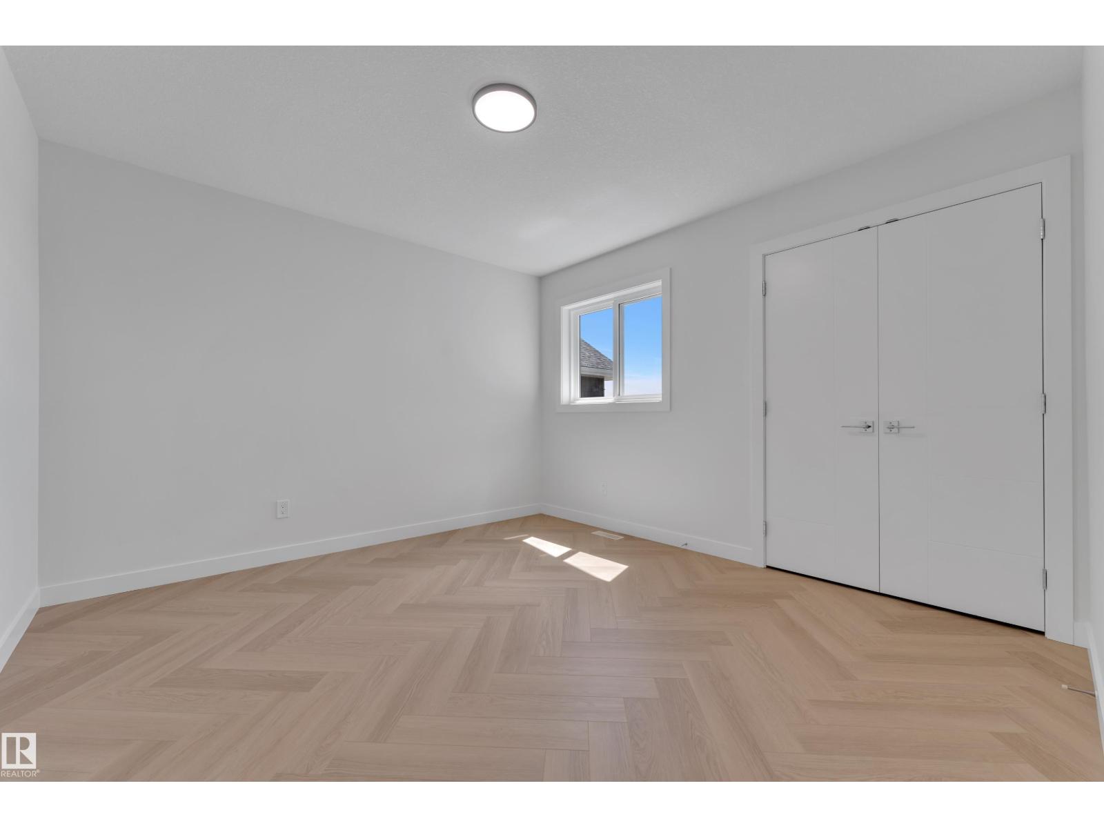 379 Linden LO - 28