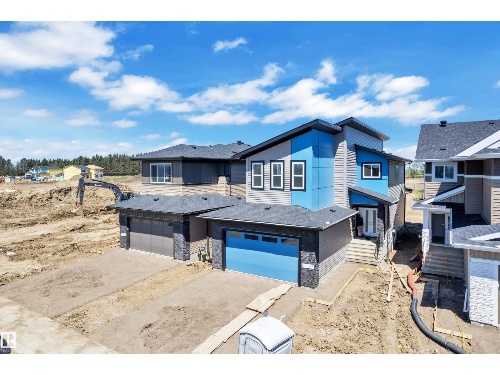 379 Linden LO - 4