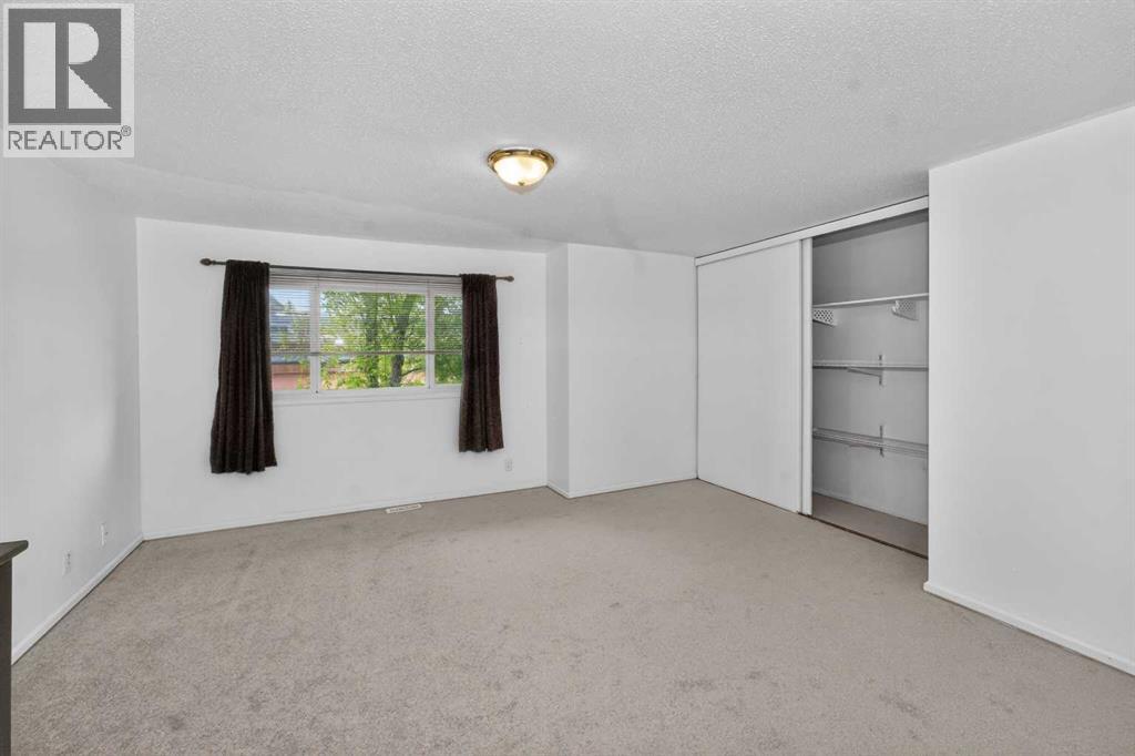 10 Falconer Terrace NE - 15