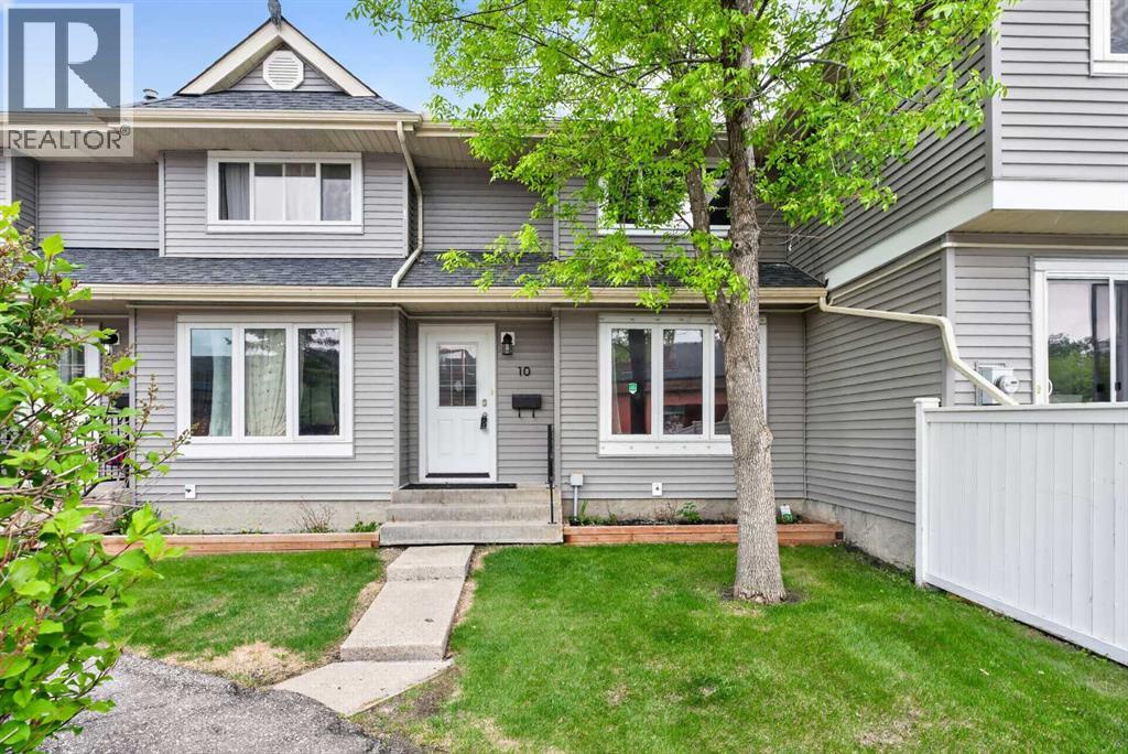 10 Falconer Terrace NE - 3