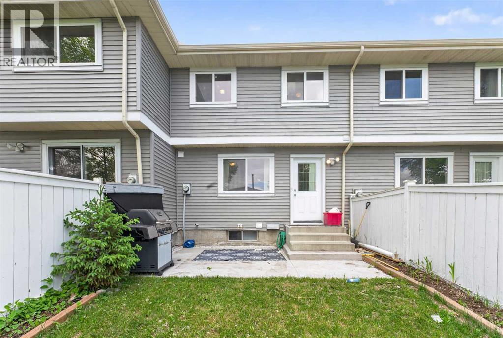 10 Falconer Terrace NE - 5