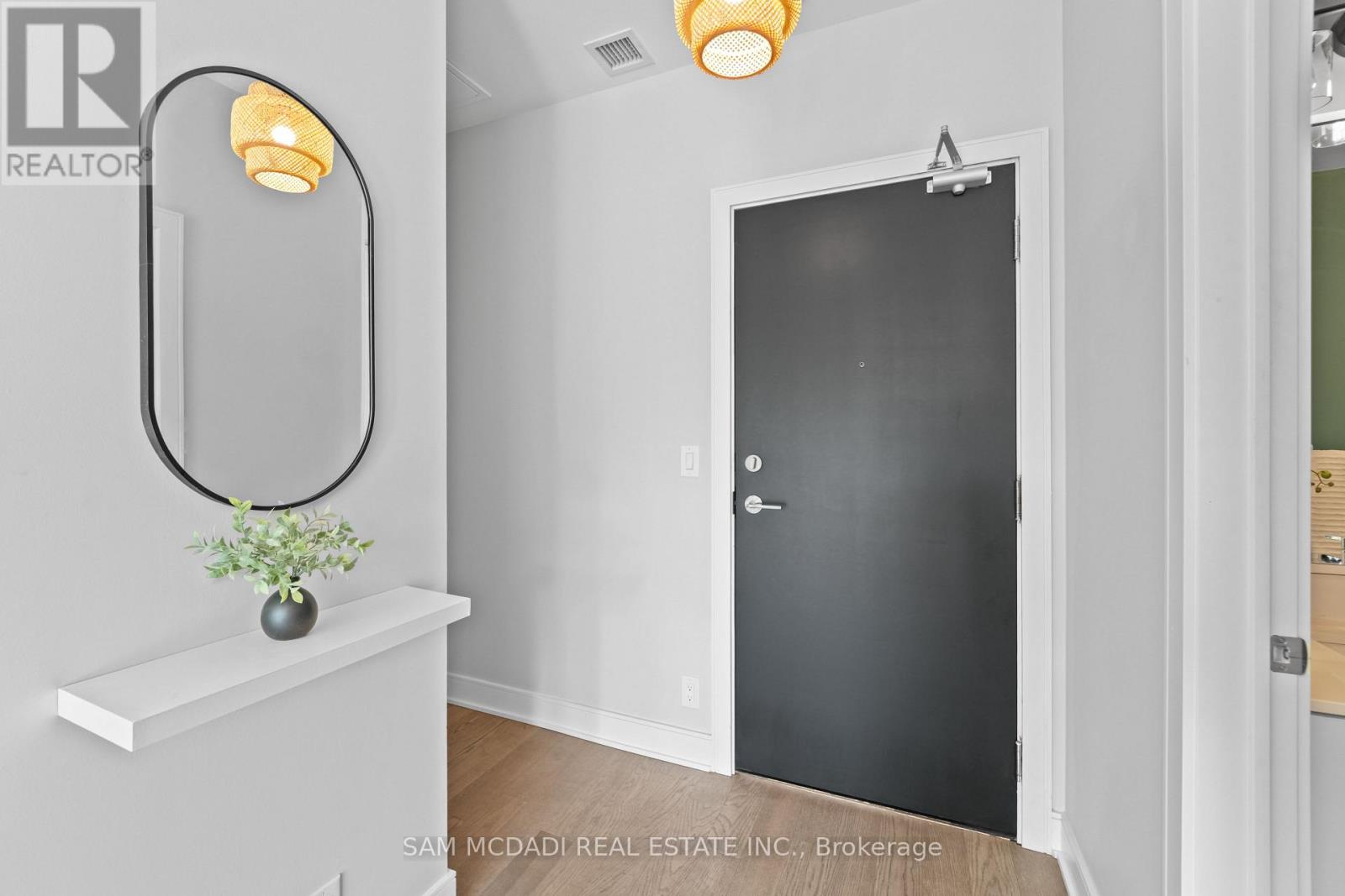 #415 1575 LAKESHORE ROAD W - Image 4