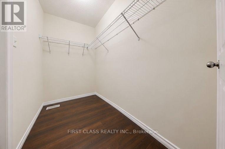 2 JAMES PARROTT AVENUE - 21