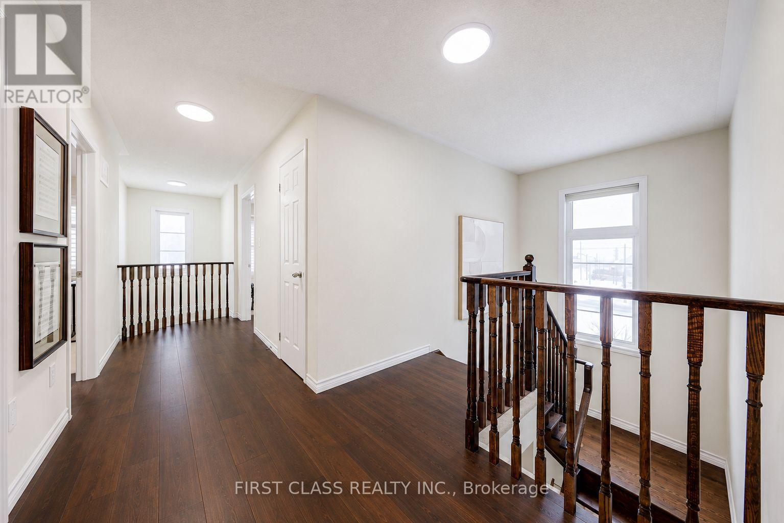 2 JAMES PARROTT AVENUE - 16