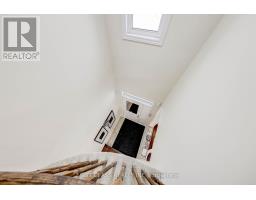 2 James Parrott Avenue, Markham, ON L6E0J9 Photo 25