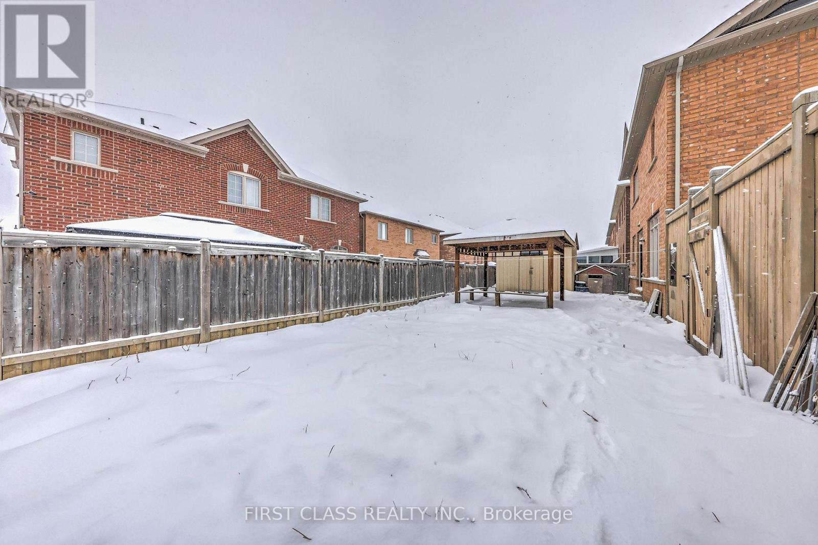 2 JAMES PARROTT AVENUE - 30