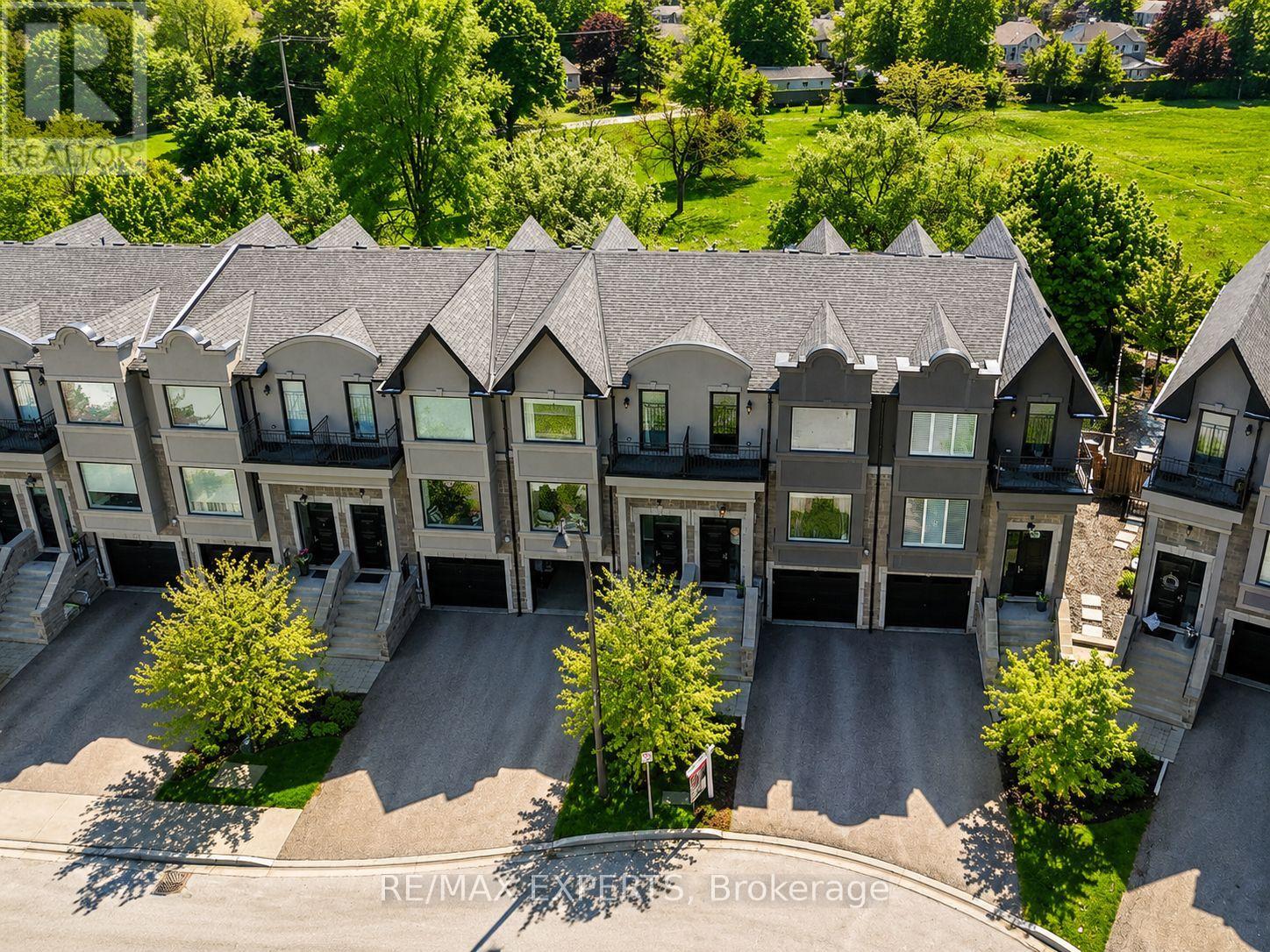 22 MATTHEW COURT - 35