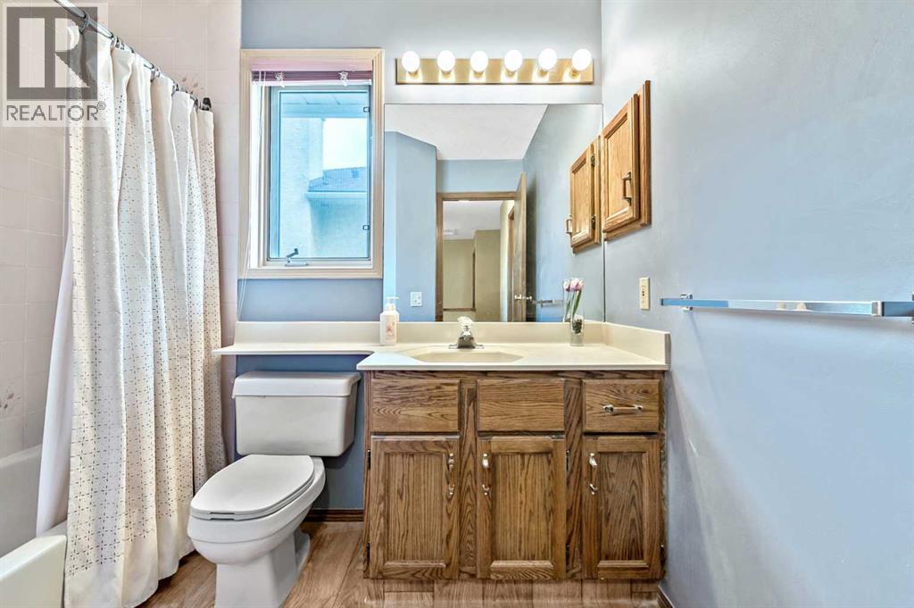 124 Catalina Place NE - 21