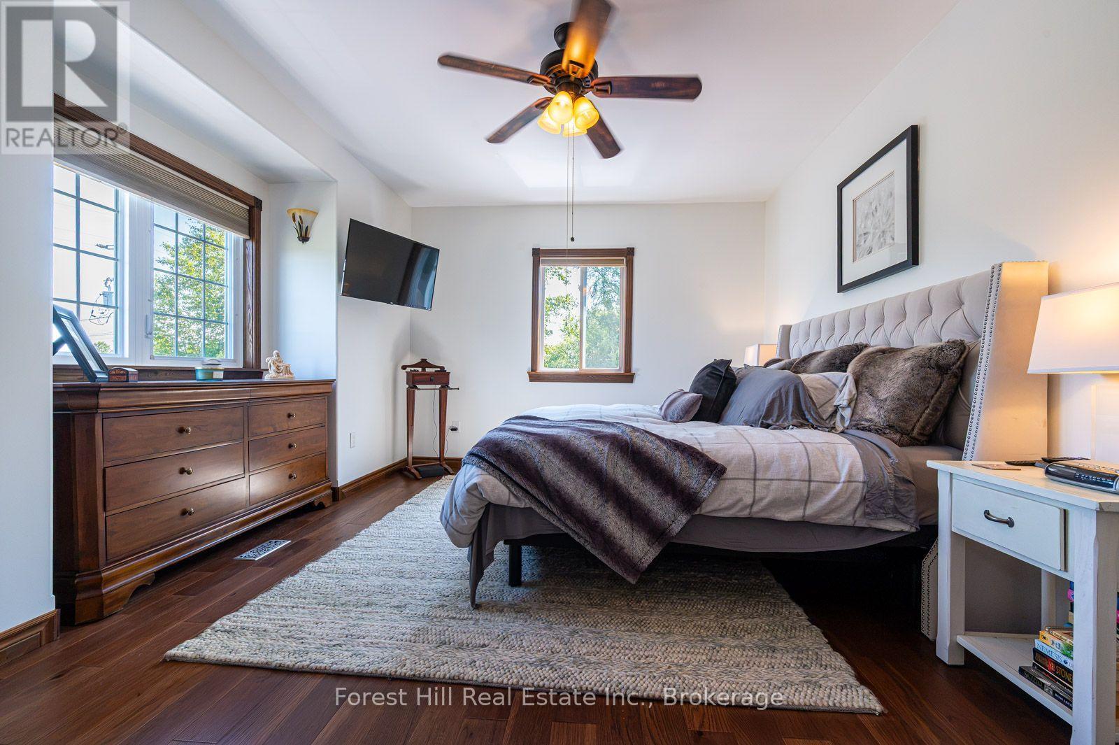512 SALTER STREET S - 15