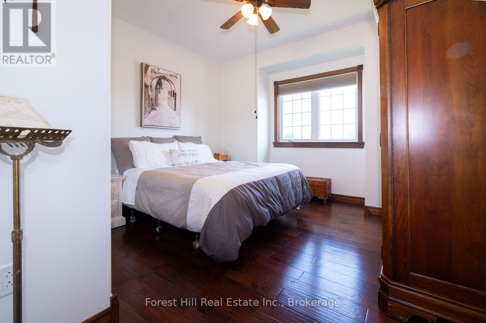 512 SALTER STREET S - 29