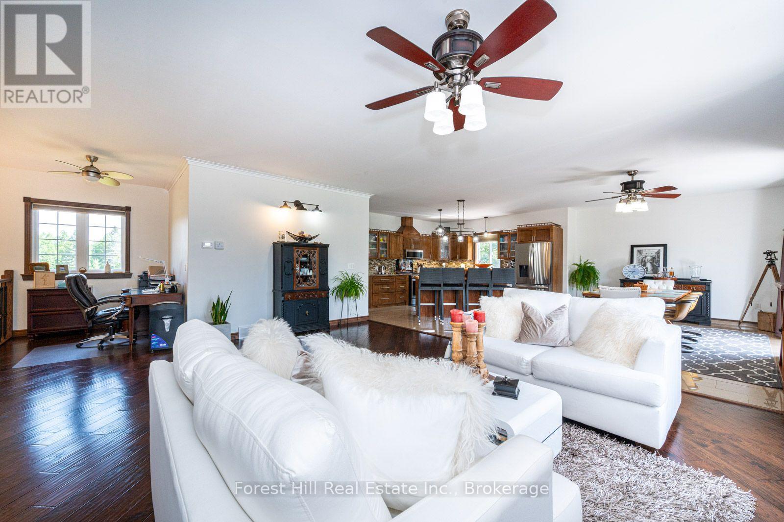 512 SALTER STREET S - 36