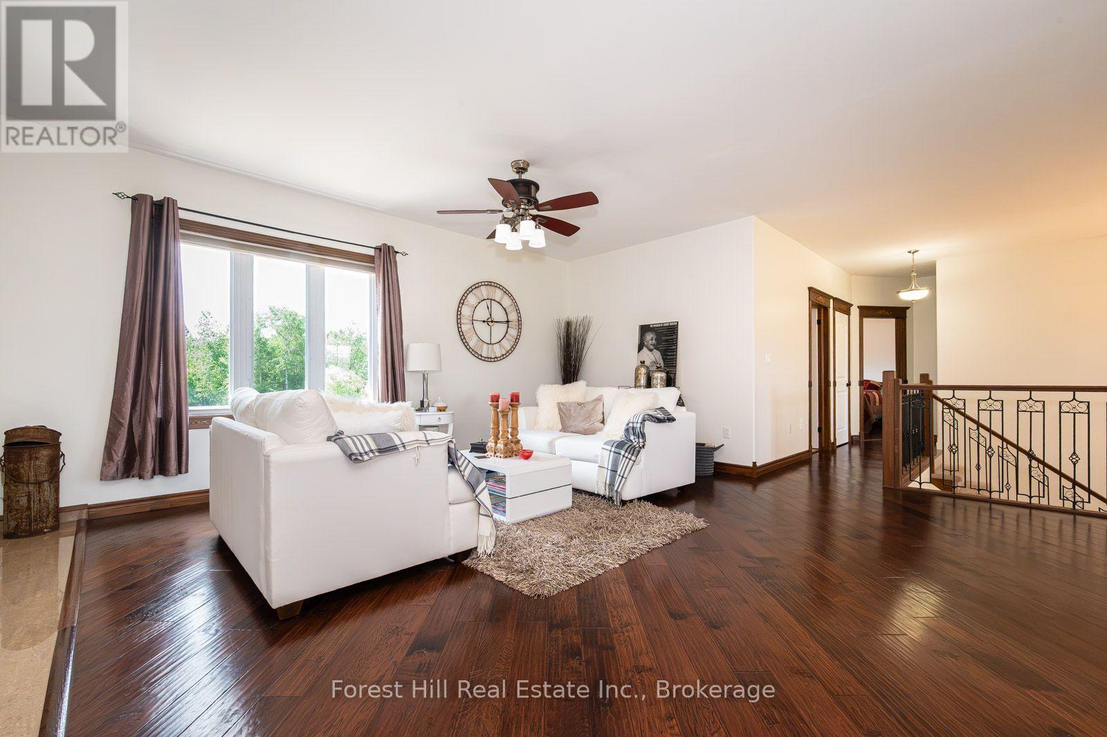 512 SALTER STREET S - 37