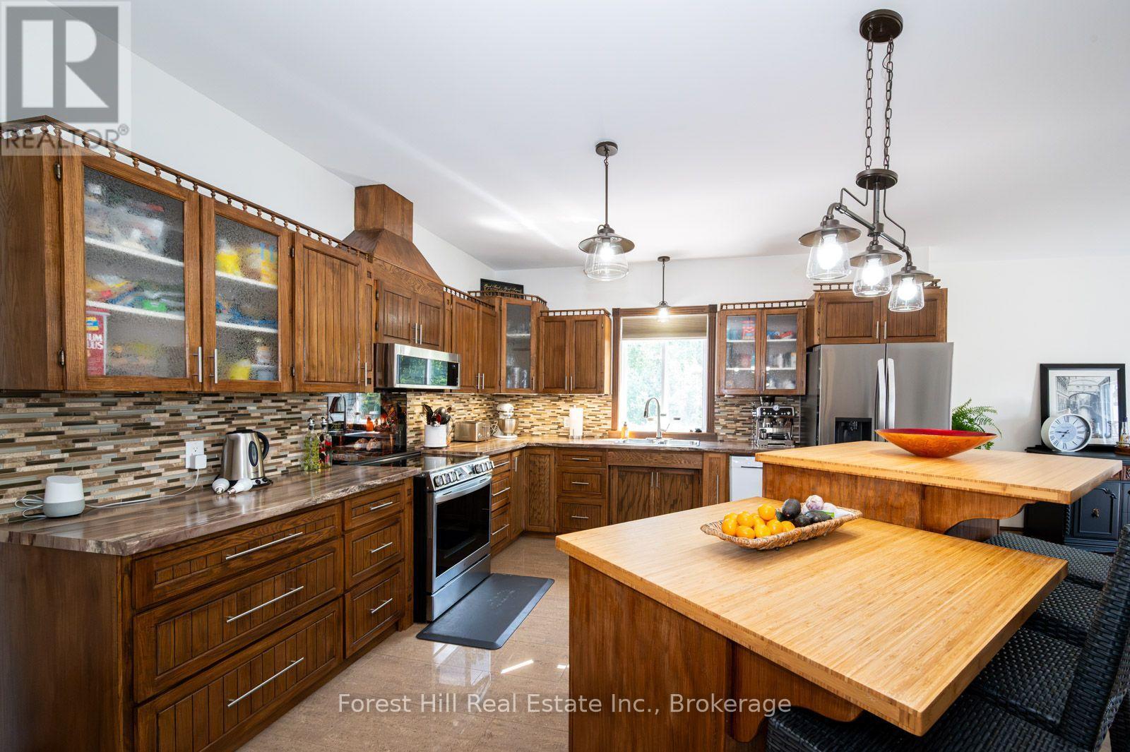 512 SALTER STREET S - 8