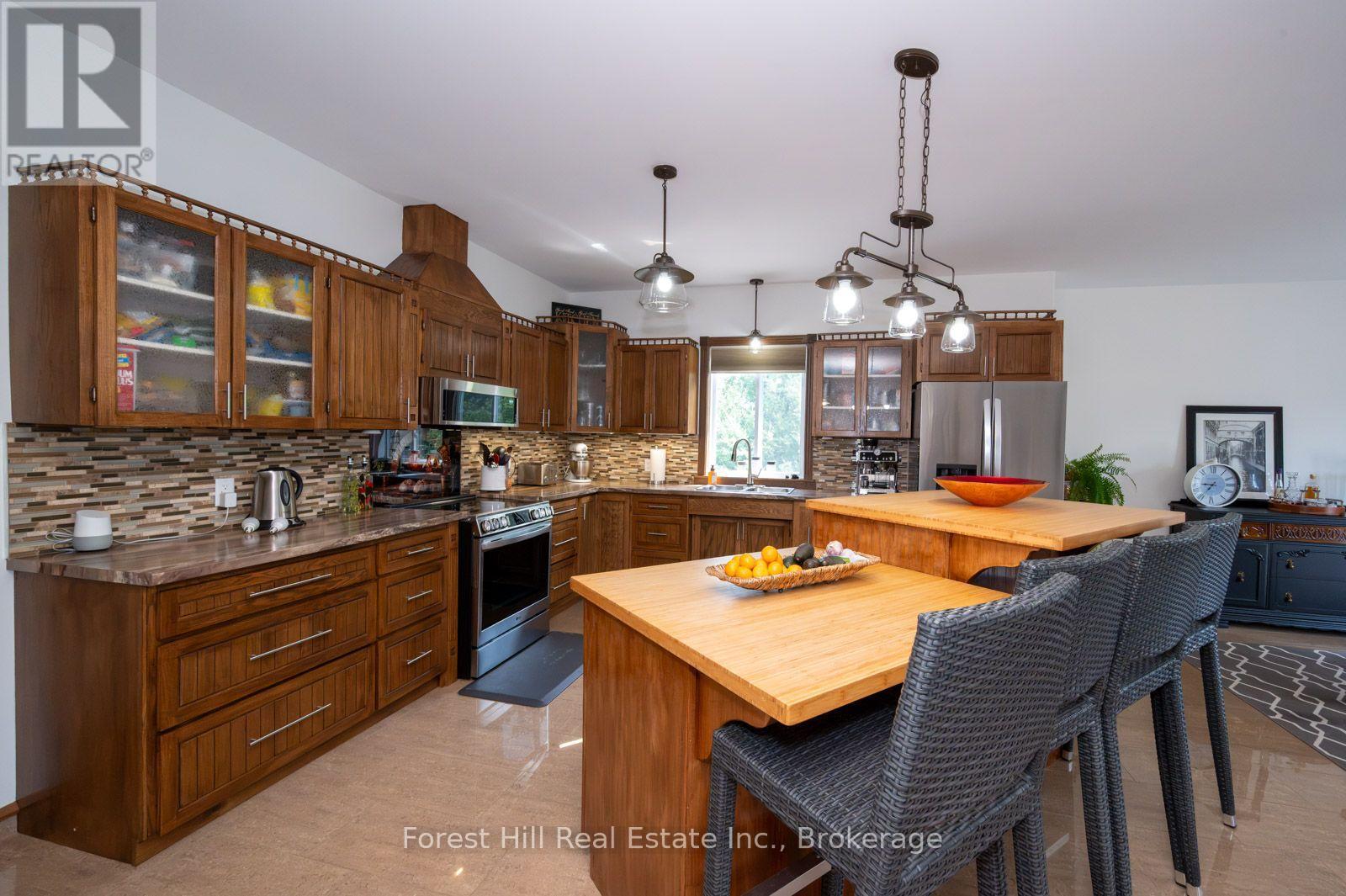 512 SALTER STREET S - 9