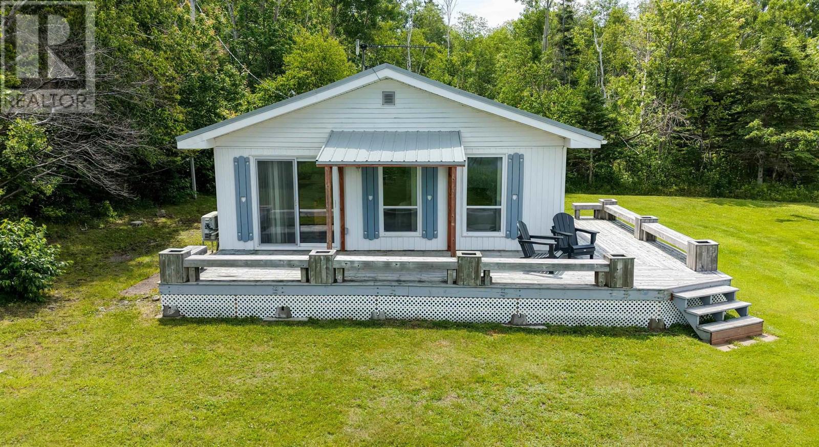 61 Blaine MacKeil Road - 13