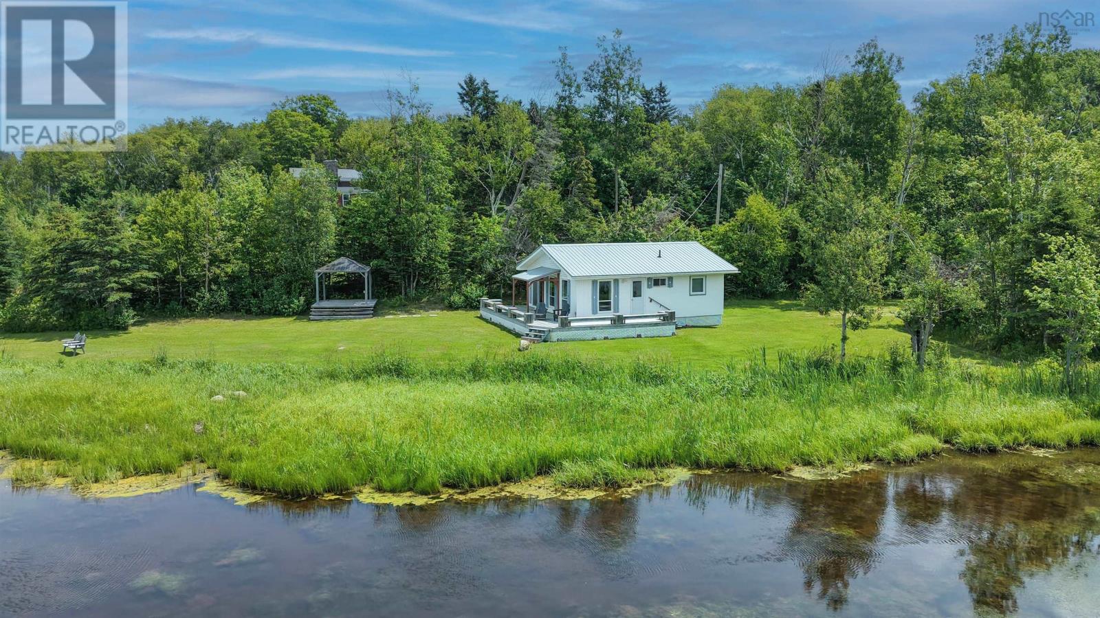 61 Blaine MacKeil Road - 6