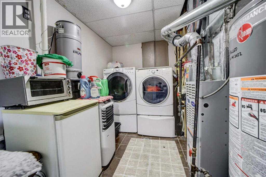 106 Peigan Court W - 26