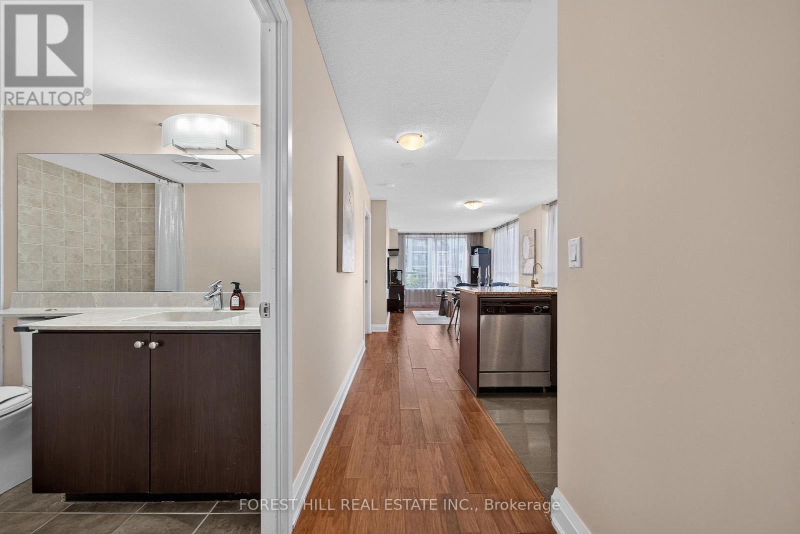 #514 20 NORTH PARK ROAD - 20