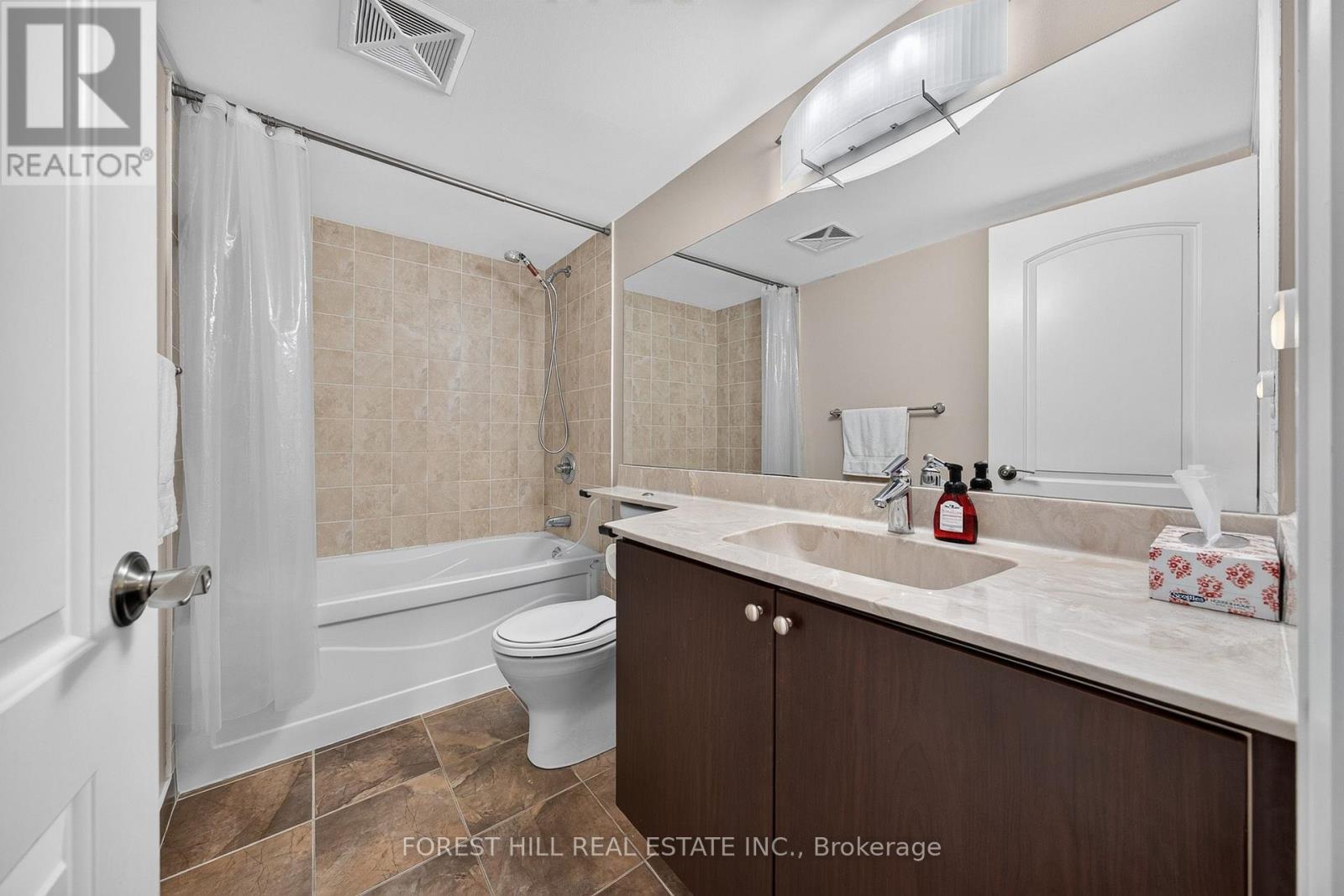 #514 20 NORTH PARK ROAD - 21