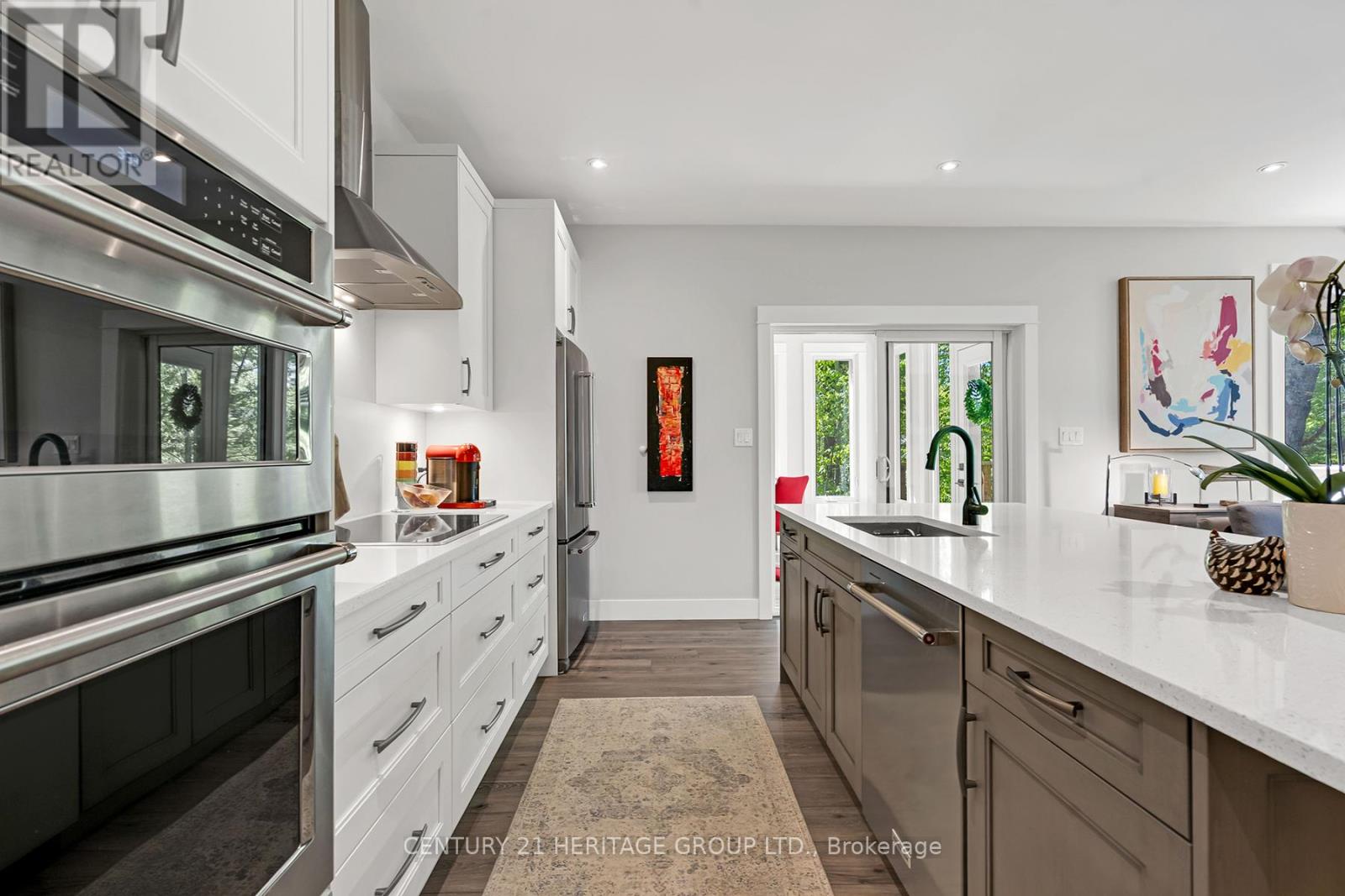 46 GODDARD CRESCENT - 11