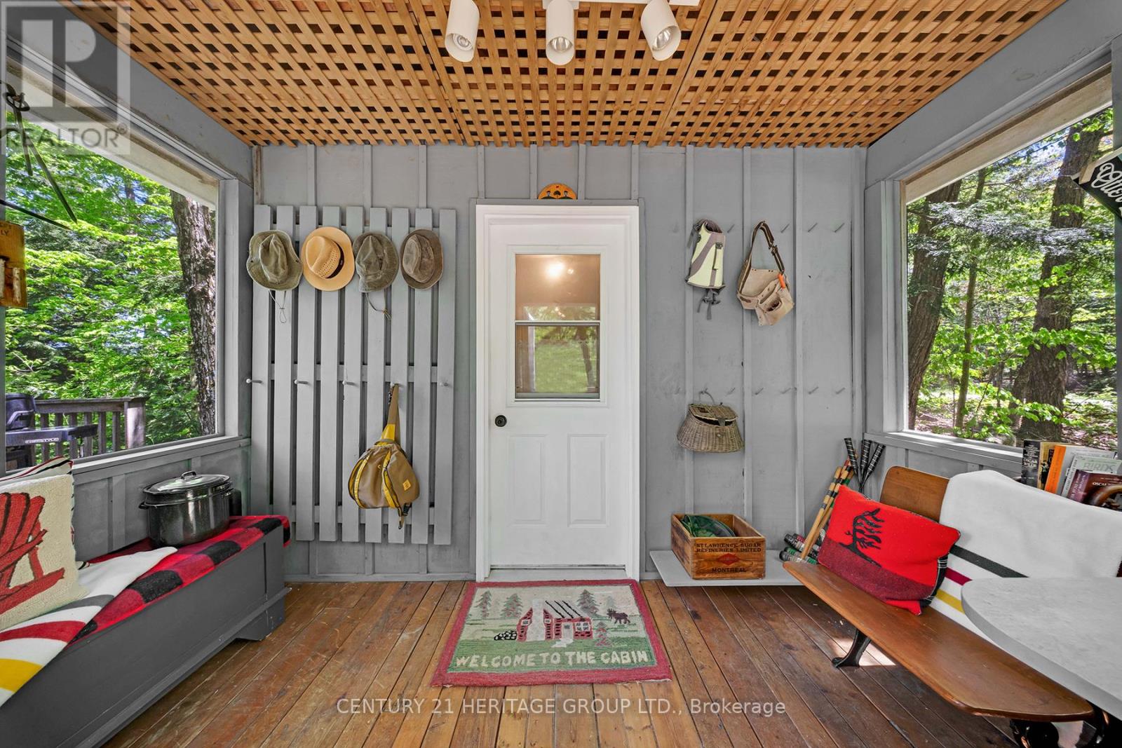 46 GODDARD CRESCENT - 28