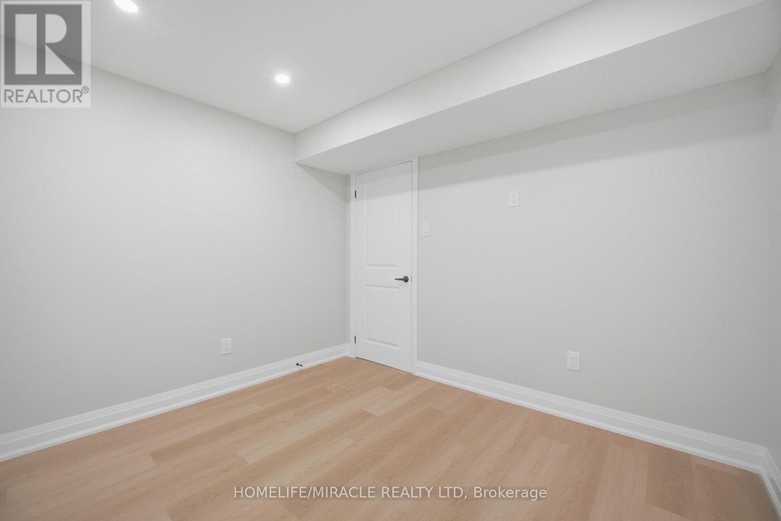 153 SANDERS ROAD - 42