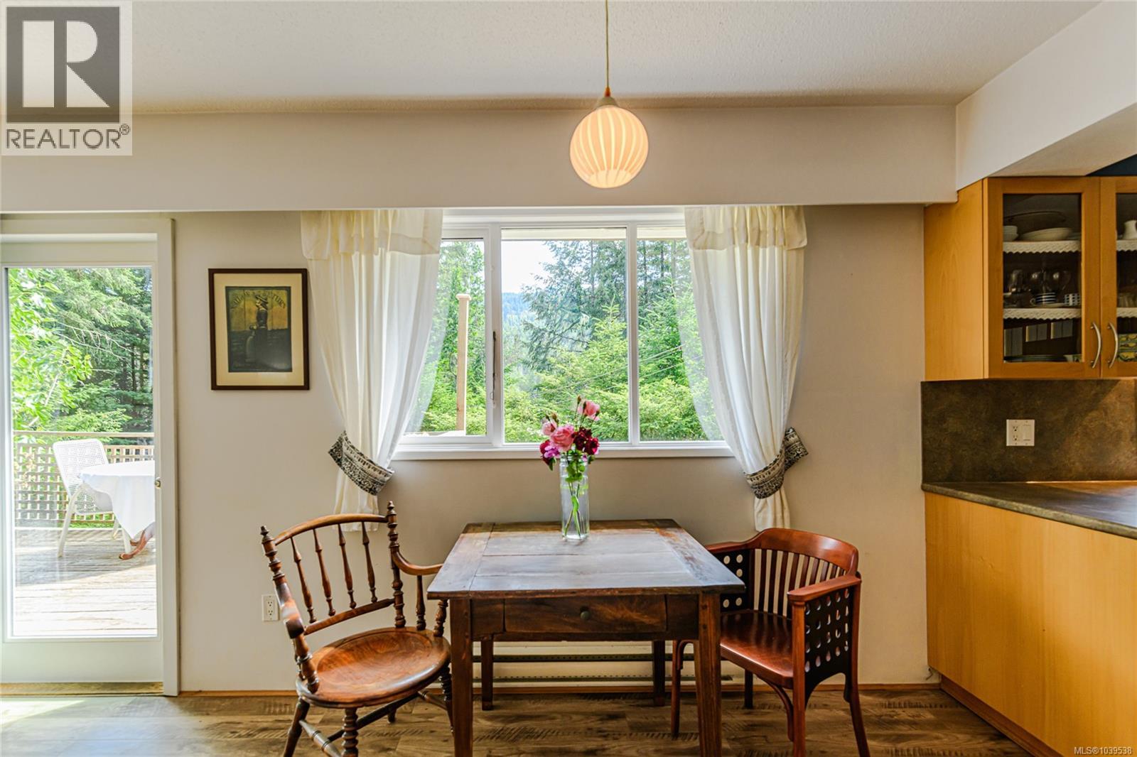 201 Harrison Ave - 21