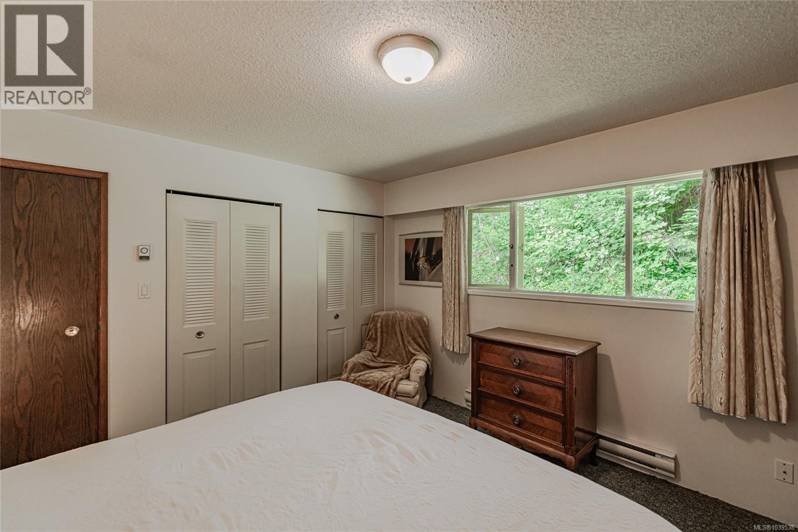 201 Harrison Ave - Image 26