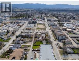 235 Dougall Road N, Kelowna, BC V1X3K6 Photo 11