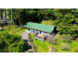 201 Harrison Ave, Salt Spring, BC V8K2N3 Photo 13