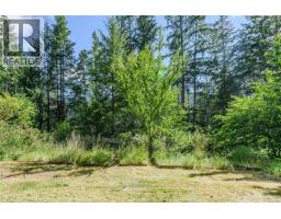 201 Harrison Ave, Salt Spring, BC V8K2N3 Photo 33