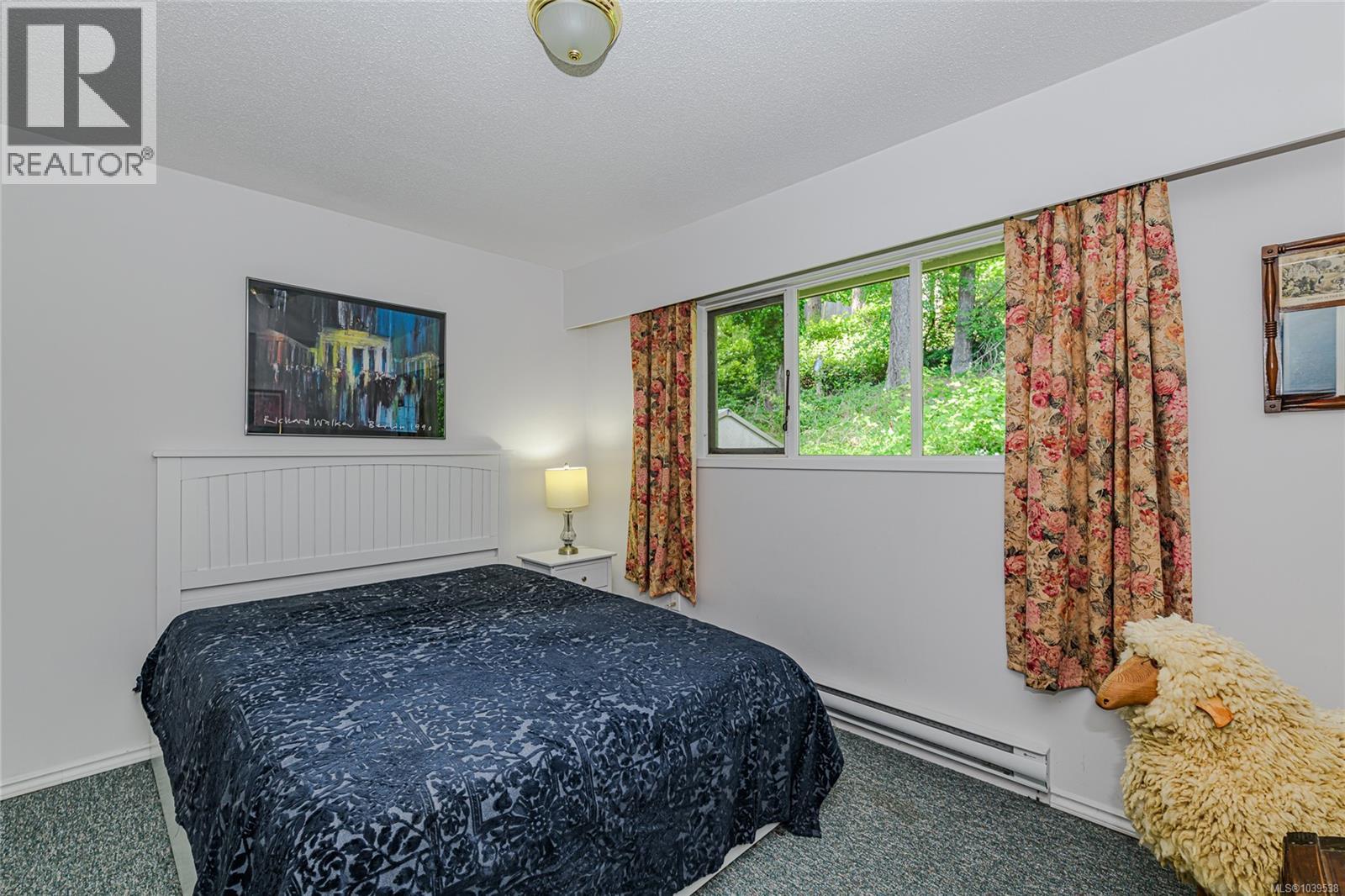 201 Harrison Ave - Image 29