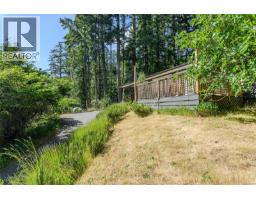 201 Harrison Ave, Salt Spring, BC V8K2N3 Photo 39