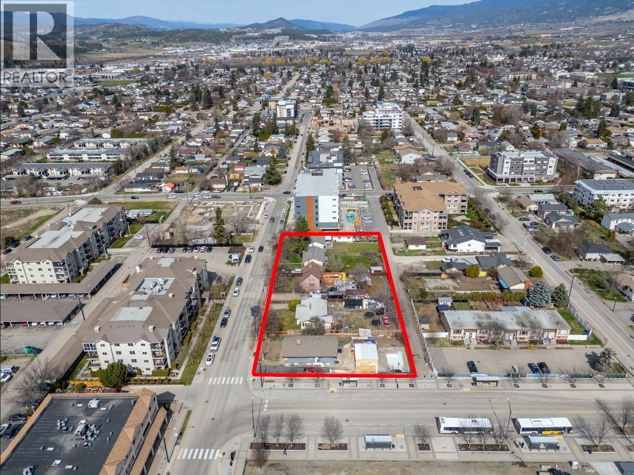 275 Dougall Road N - 19