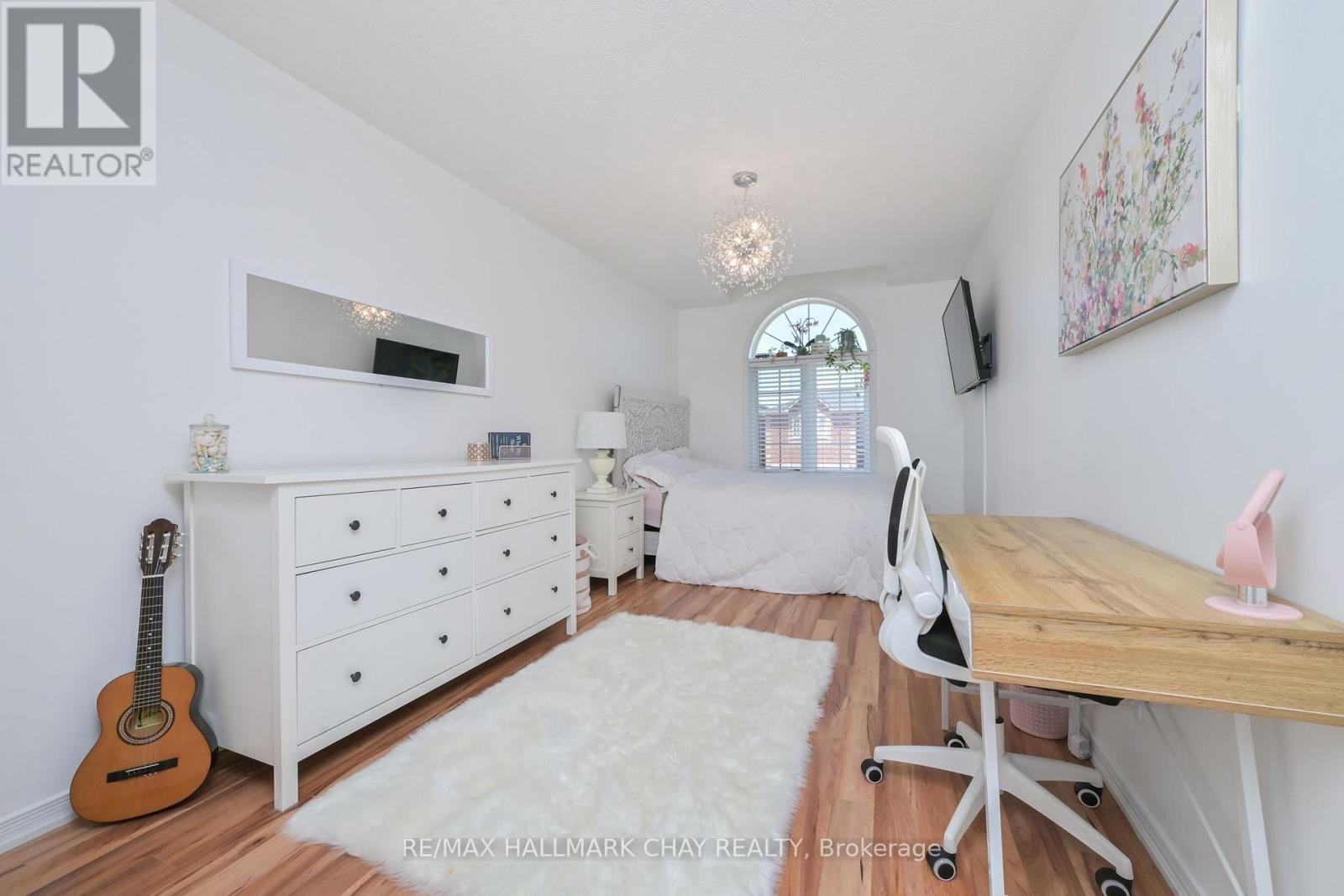 1401 BENSON STREET - Image 19