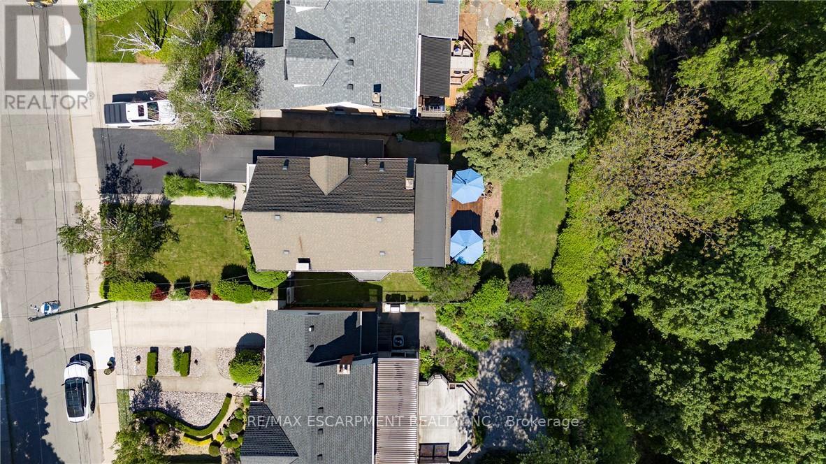 47 MOUNTAIN PARK AVENUE - 42