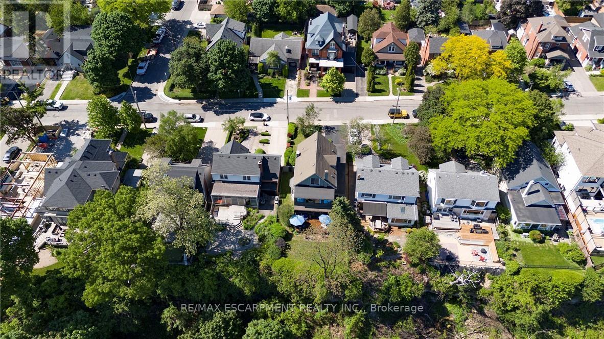 47 MOUNTAIN PARK AVENUE - 44