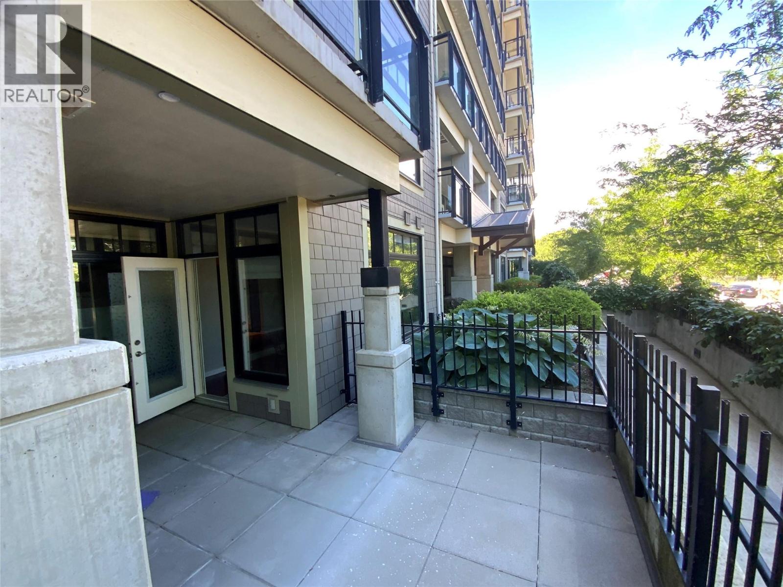 3301 SKAHA LAKE Road Unit# 101, Penticton