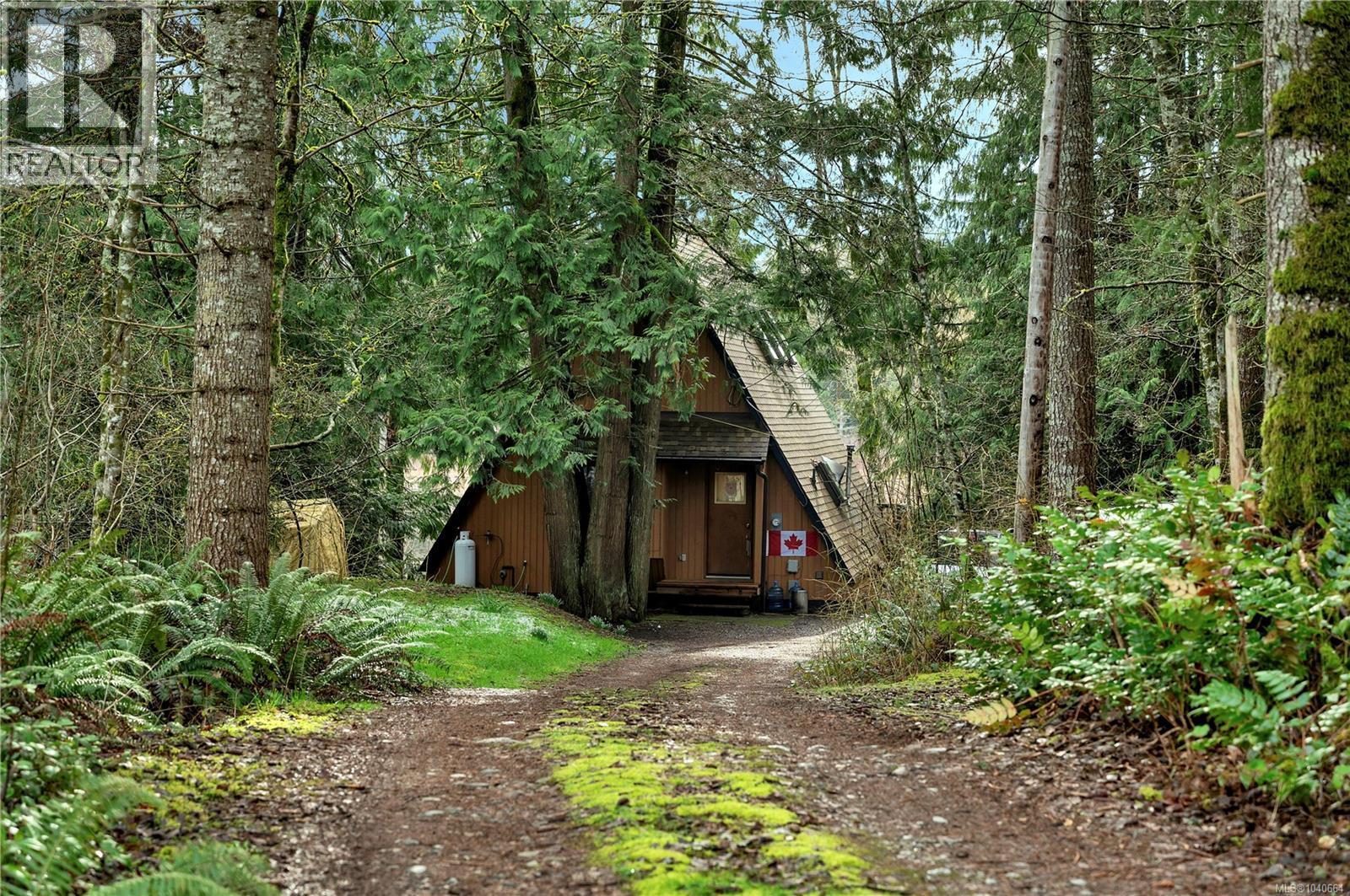 4324 Macaulay Rd - 38