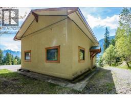 1732 Zwicky Road, Kaslo, BC V0G1M0 Photo 17