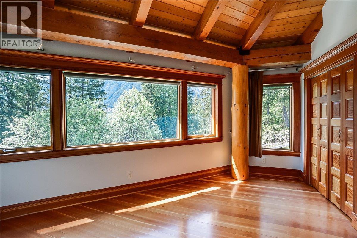 1732 Zwicky Road - 38