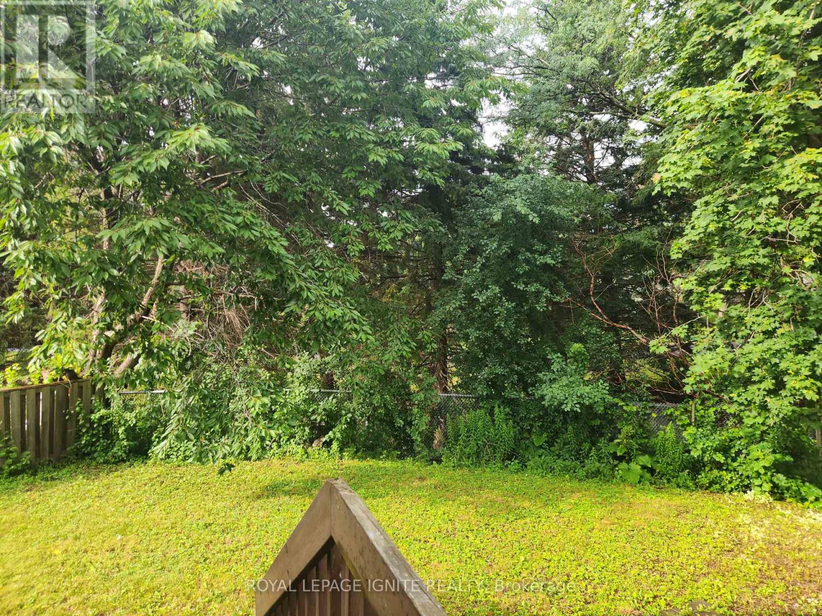 33 LYSANDER COURT - Image 21