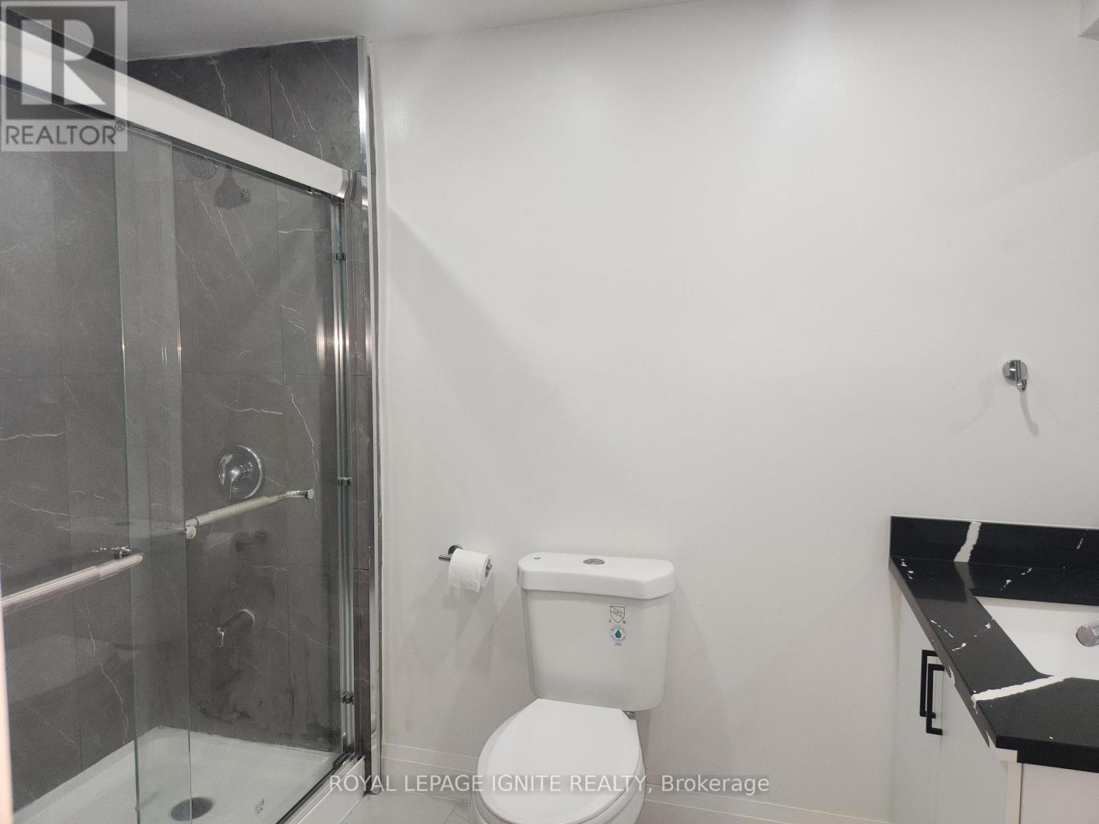 33 LYSANDER COURT - 9